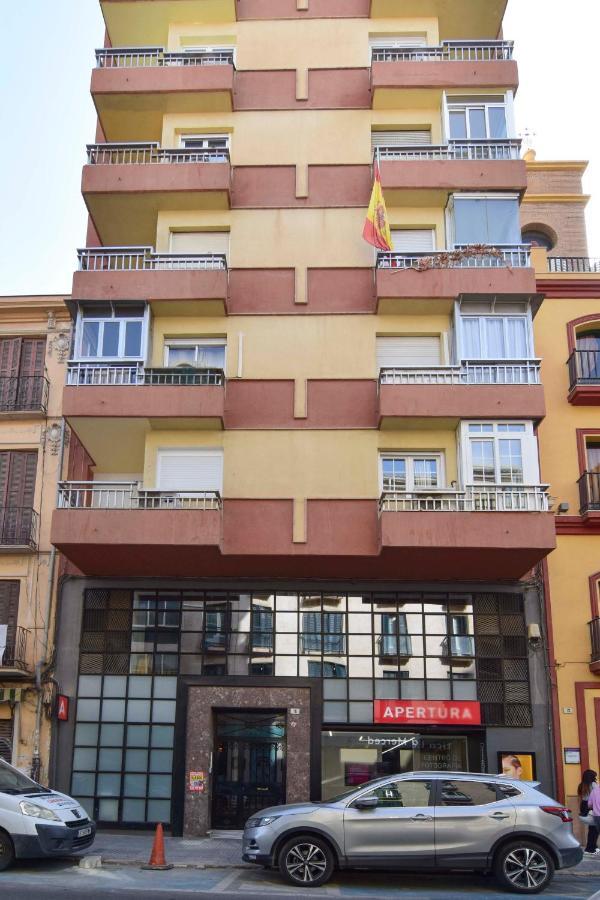 Letmalaga Square Merced Kültér fotó